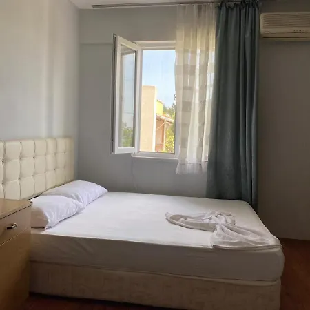 Mete Couette-café Erdek
